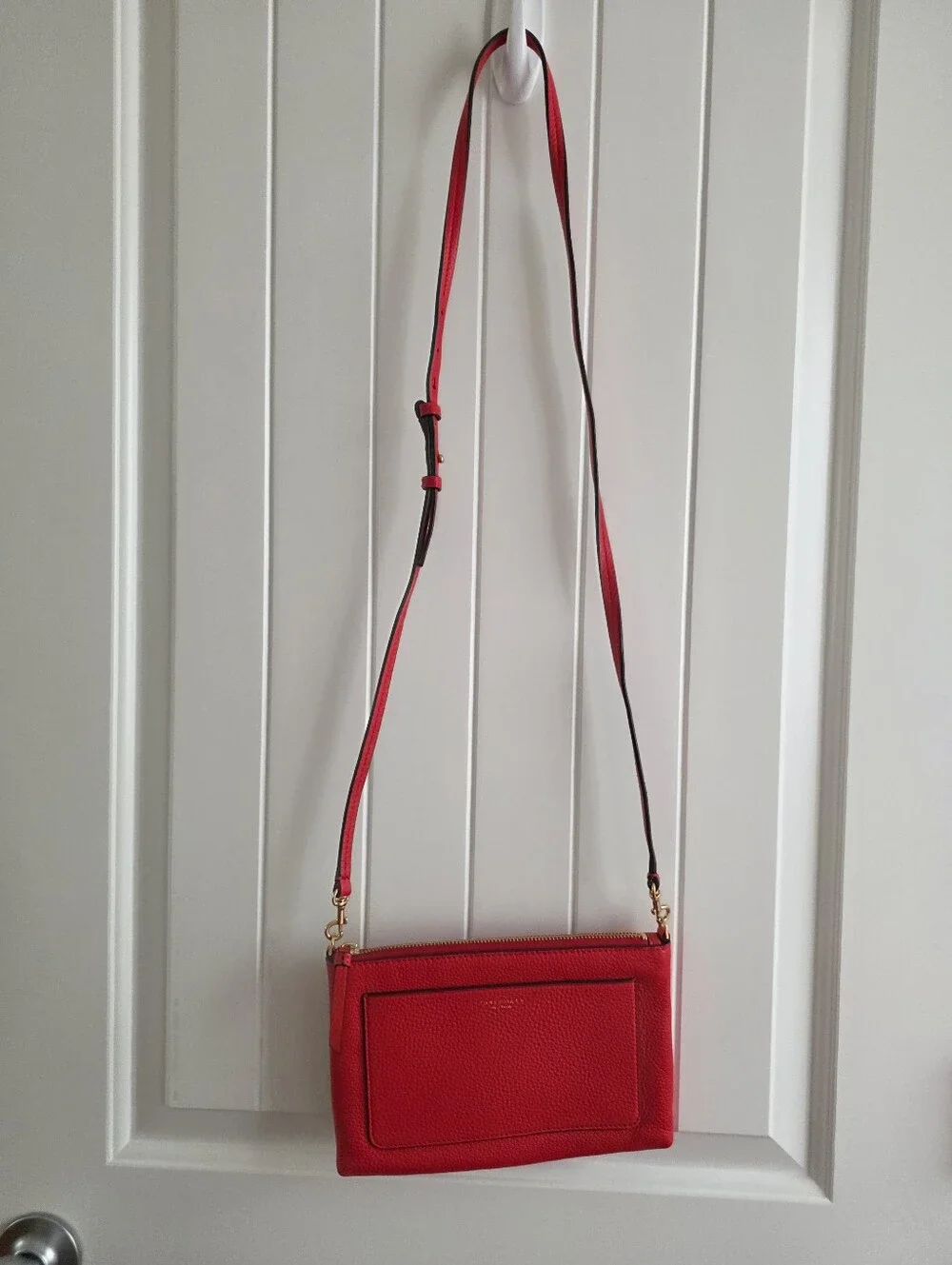 EUC Tory Burch Red Pebbled Leather Crossbody Bag